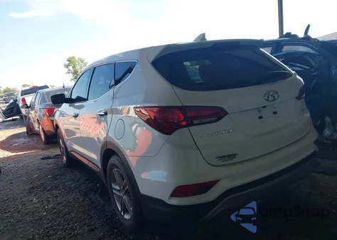 2017 Hyundai Santa Fe Sport 2.4L z USA, uszkodzony, nr VIN 5NMZT3LB6HH035733